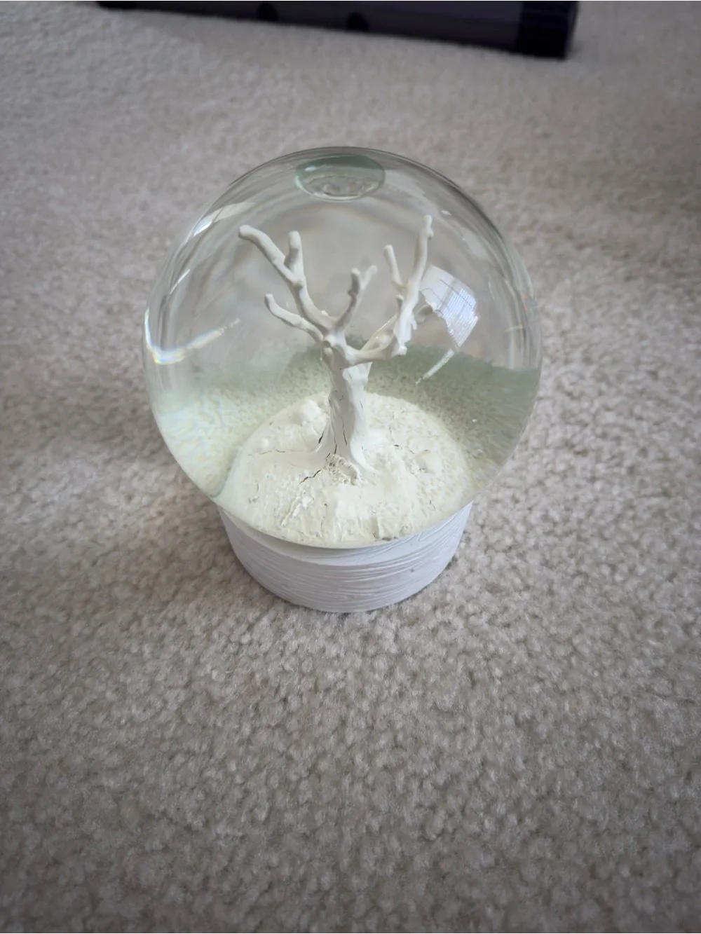 NEW WEST ELM CHRISTMAS SNOW GLOBE - LARGE